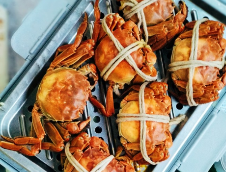 螃蟹清蒸水煮都不对，老渔民这个做法更鲜香，保留螃蟹最鲜的味道