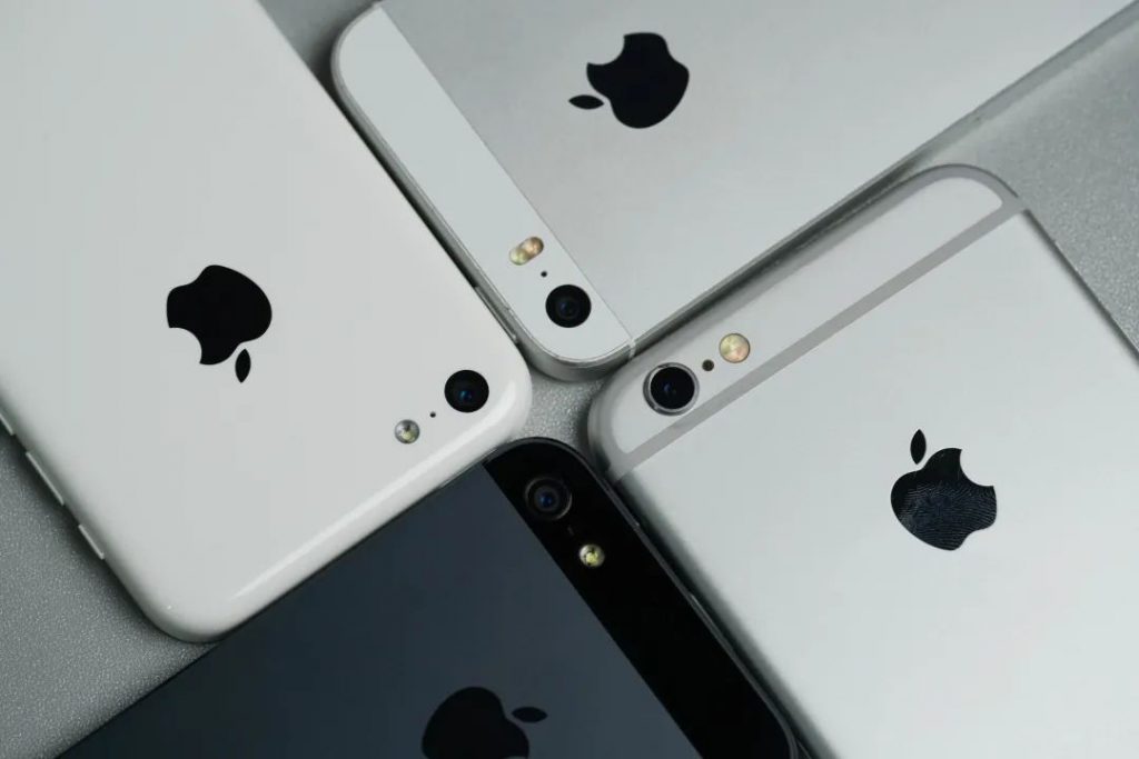 4台中古iPhone横评：十年前的iPhone 5还能当主力