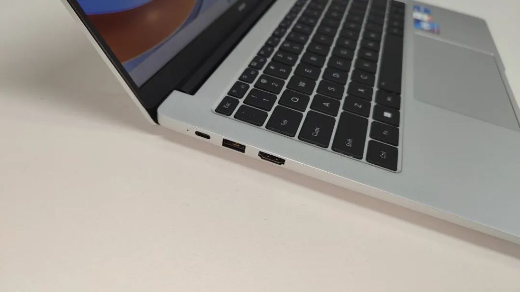 生产力强于M1？荣耀MagicBook X 14评测：这颗i5竟这么强
